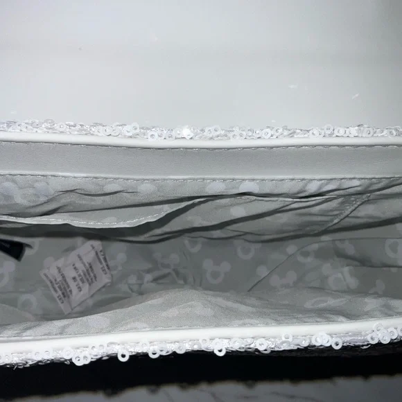 LoungeFly Disney Minnie sequin crossbody - Picture 7 of 11